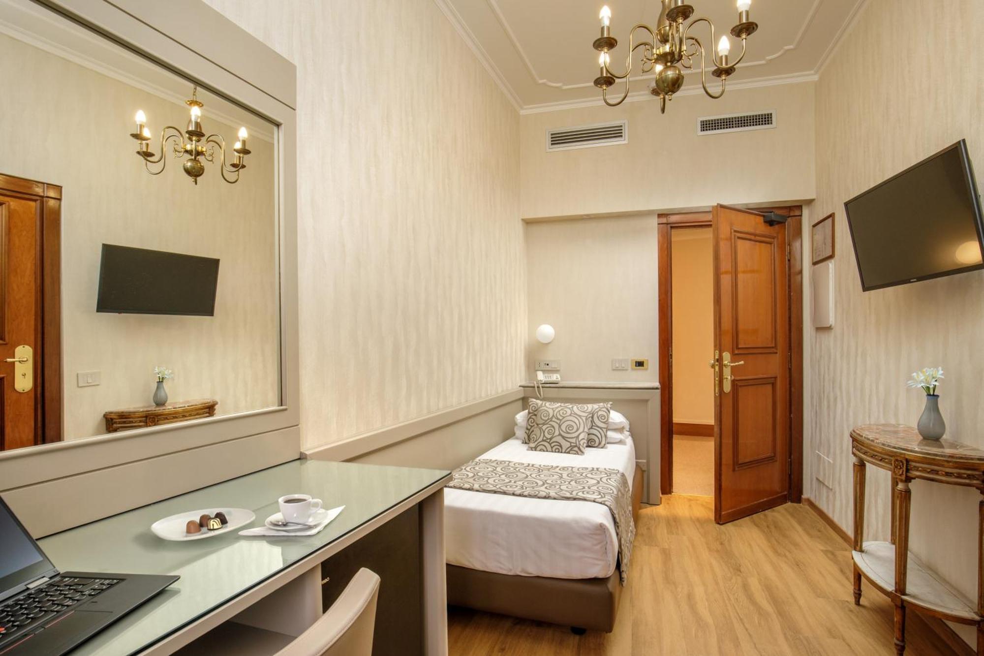 Hotel Della Torre Argentina — Photos 3